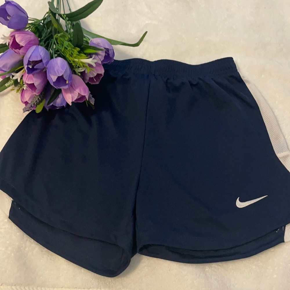 Nike dry-fit navy running short